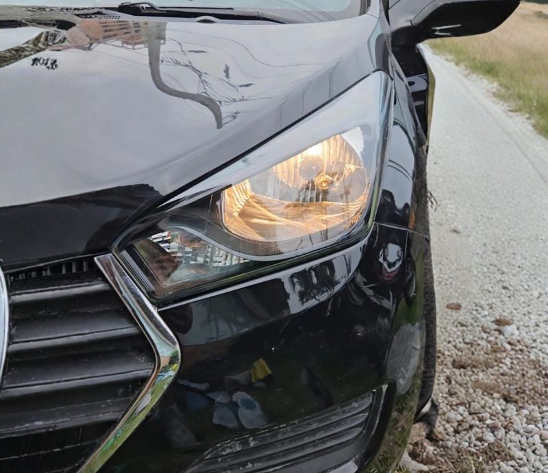 Avaliação no Google com foto de farol revitalizado